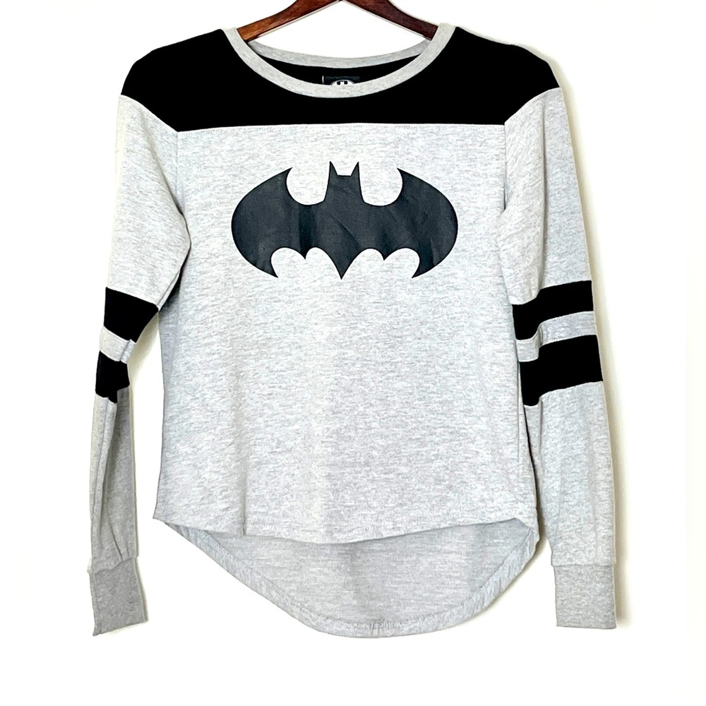 Batman Logo Shirt Women’s XS Gray Black Jersey Superhero‎ DC Comics NerdCore